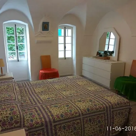 La Porta Verde Apartment *